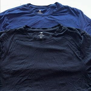 H&M Men's Short Sleeve Tees in Black and Navy